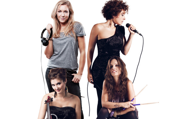 Female Fusion boeken supergaaf entertainment Female Fusion boeken supergaaf entertainment